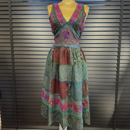 İthal %100 Rayon İpeksi Elbise 