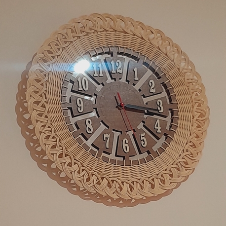 Aynalı Saat