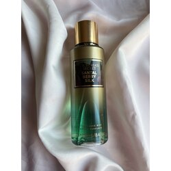Victoria’s secret santal berry sılk vücut spreyi