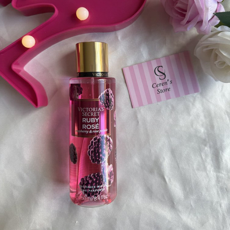 Victoria’s Secret Ruby Rose vücut spreyi