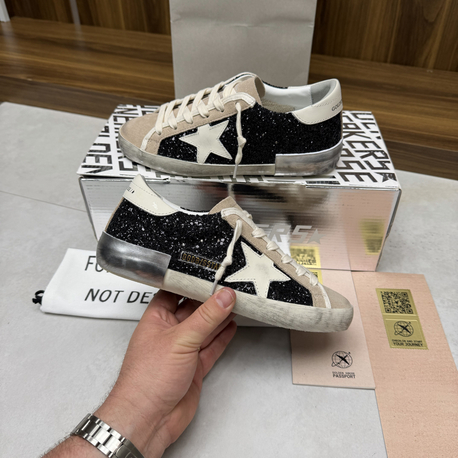 Golden Goose