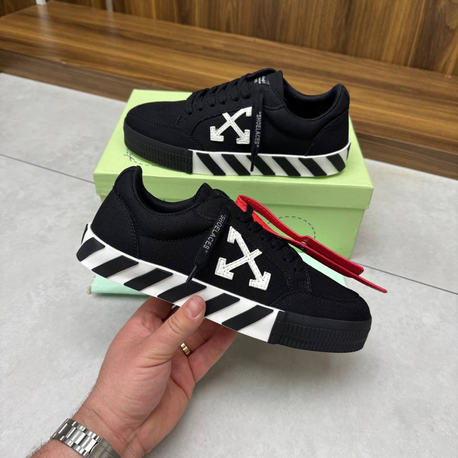 Off White