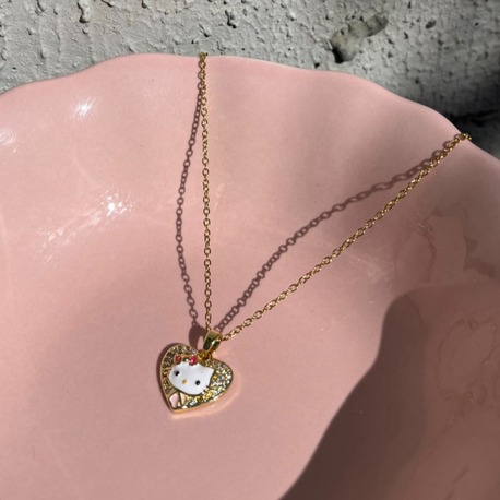 Hello Kitty Kolye ♥︎