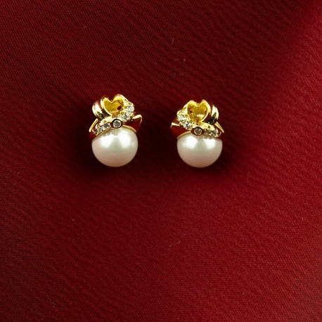 Gold Oval İnci  Küpe