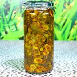 Kaya Koruklu Taze Naneli Yeşil Zeytin Salatası