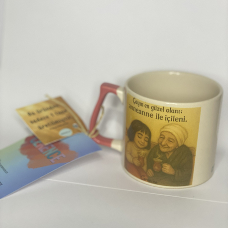 Çayın en güzelini anneanne ile içenin bardağı. 
