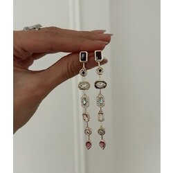 İnfinity element taşlı küpe gold