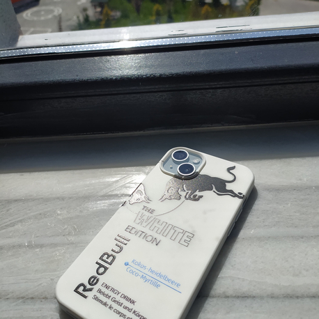 iPhone Kılıf Red Bull Special Edition - Lansman Serisi Renkli Tasarım
