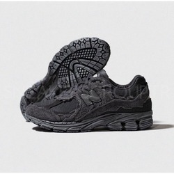NEW BALANCE 2002R BLACK 
