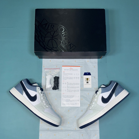 Jordan Low Beyaz Mavi