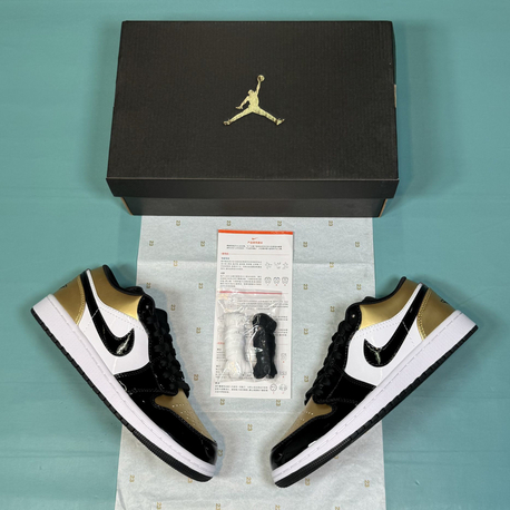Jordan Low Black Gold