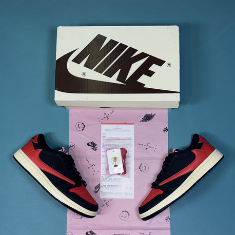 Jordan Low Black Red