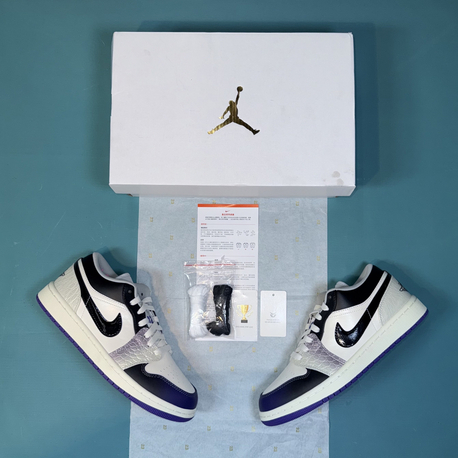 Jordan Low Snake
