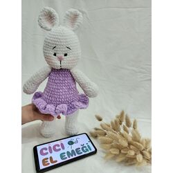 sevimli amigurumi tavşan
