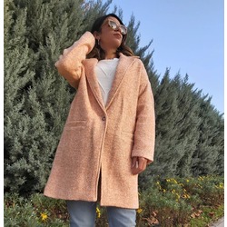 Pembe keçe kaban