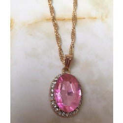 pembe taşlı kolye