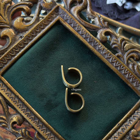 Sangal Earcuff