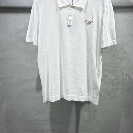 PRADA T-SHIRT