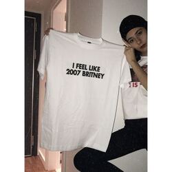 Britney. T-shirt 