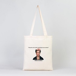 Frida Kahlo. Bez çanta