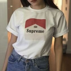 Supreme T-shirt