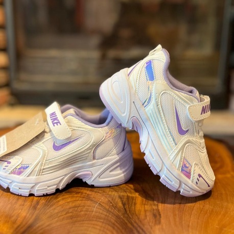 Kız Nike Ayakkabı