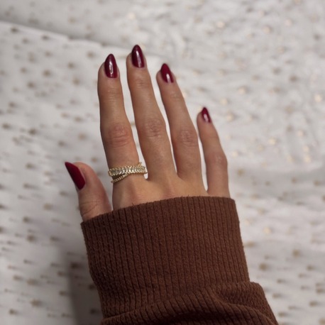 Çapraz model yüzük