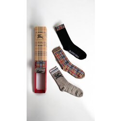 Premium Kalite Burberry Soket Çorap (5 çift)
