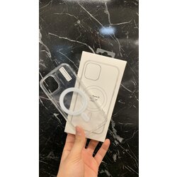 MAGSAFE ŞEFFAF KILIF