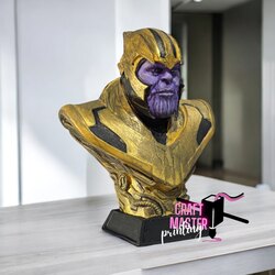 Thanos Büst 