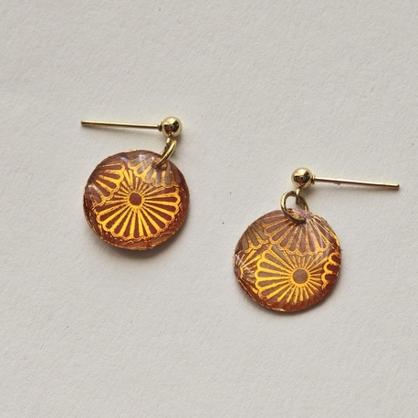 Reiwa Kiku Mini Charm Küpe