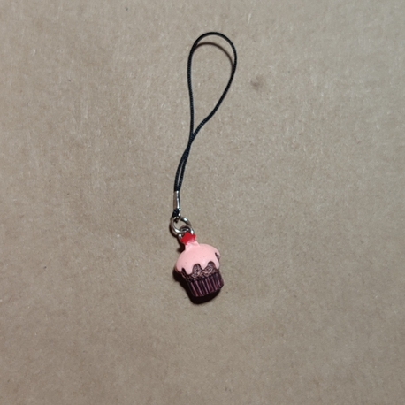 pembe kek charm