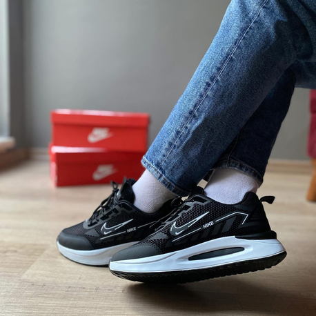 Nike Air Max 270 "Siyah / Beyaz" Sneaker