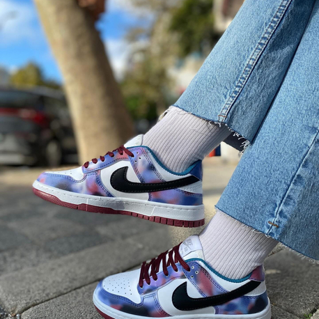 Nike SB Dunk Low "City of Love / Desenli" Sneaker