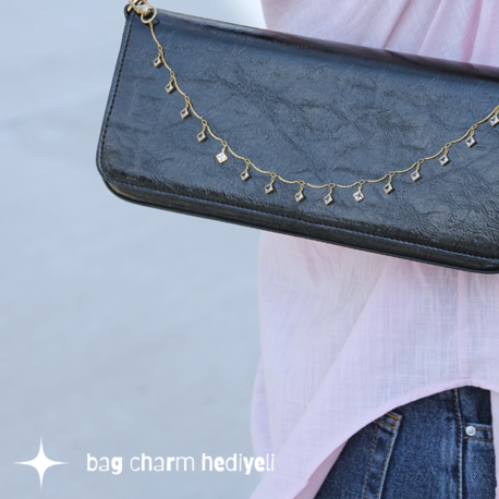 UMİ BLUE HOUR | LACİVERT RUGAN Baget East West Çanta - Bag Charm Hediyeli