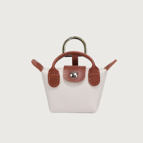 petit bag charm - ivory