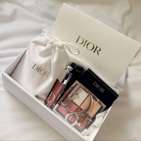 Dior 2’li Set (Lip Gloss & Highlighter Palet)