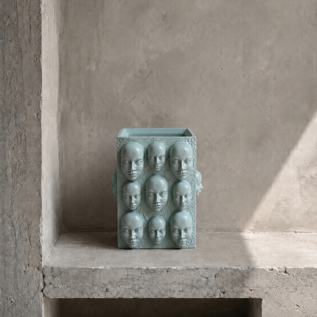 Collective Gaze Form