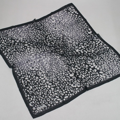 Leopar Desenli Şifon Eşarp