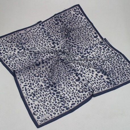 Leopar Desenli Şifon Eşarp
