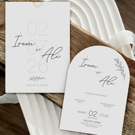 ‘’ÖZEL’’ Oval Üstten Çekmeli Beyaz Zarflı