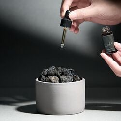 Volkanik Taş Difüzör Seti – Doğanın Saf Gücüyle Aromaterapi Deneyimi