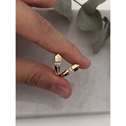 Xuping 14K Ortası Taşlı U Kesim Küpe