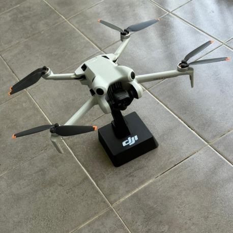 DJI Mini Serisi Masaüstü Sergileme Standı