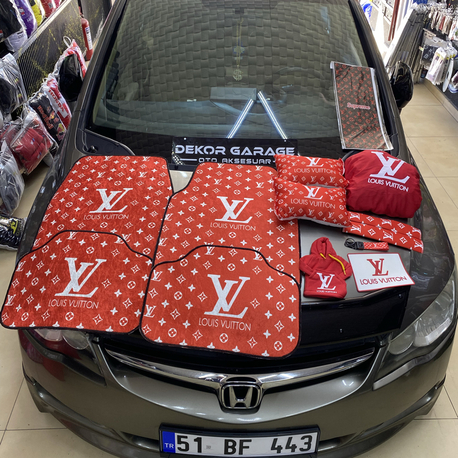 Louıs Vuıtton Kırmızı Set Açıklamayı Okuyunuz 