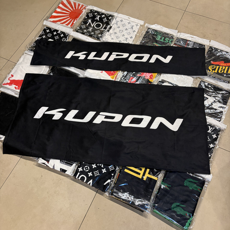 Kupon Siyah Büyük Sırt Havlusu