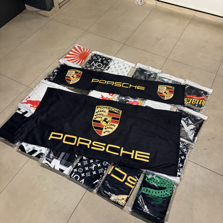 Porsche Siyah Büyük Sırt Havlusu