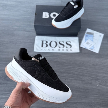 BOSS SİYAHA BEYAZ