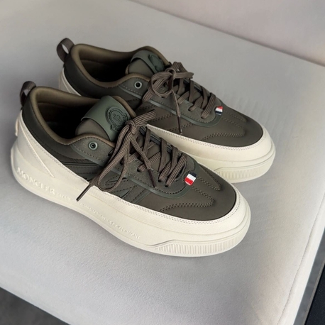 YEŞİL MONCLER