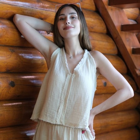 V YAKA MÜSLİN BODY